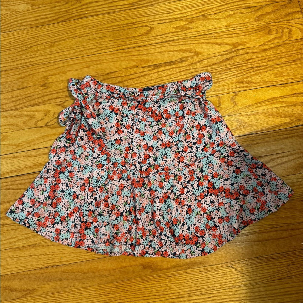 Flouncy🌸 Floral 🌸Ruffle Skirt - size medium. So cute!